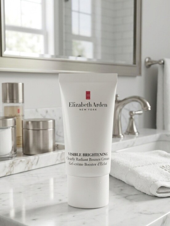 Elizabeth Arden Other - Elizabeth Arden Visible Brightening Cream 0.50 FL OZ